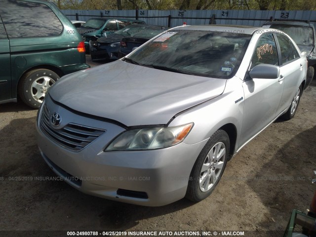 4T1BB46KX9U097275 - 2009 TOYOTA CAMRY HYBRID Gümüş foto 2