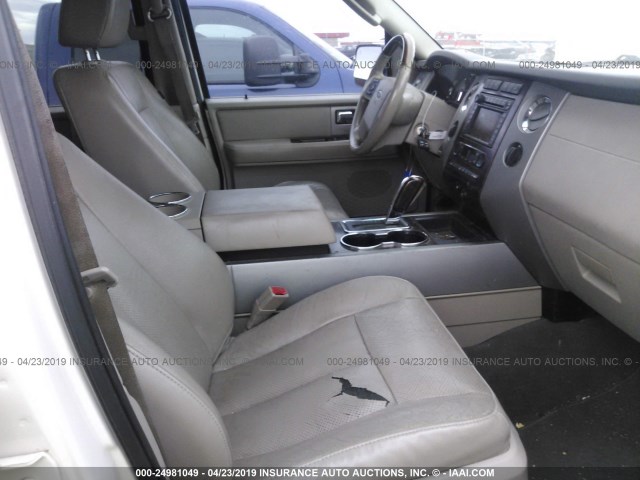 1FMFK20537LA89949 - 2007 FORD EXPEDITION EL LIMITED CREAM photo 5