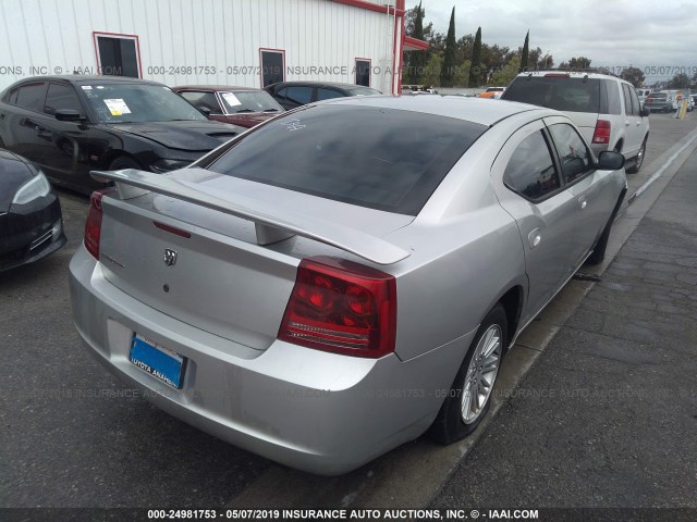 2B3KA43GX6H479457 - 2006 DODGE CHARGER SE/SXT SILVER photo 4