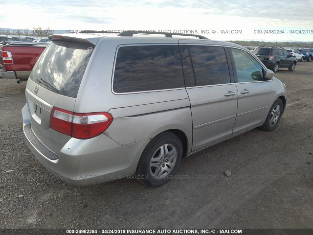 5FNRL38706B011060 - 2006 HONDA ODYSSEY EXL SILVER photo 4