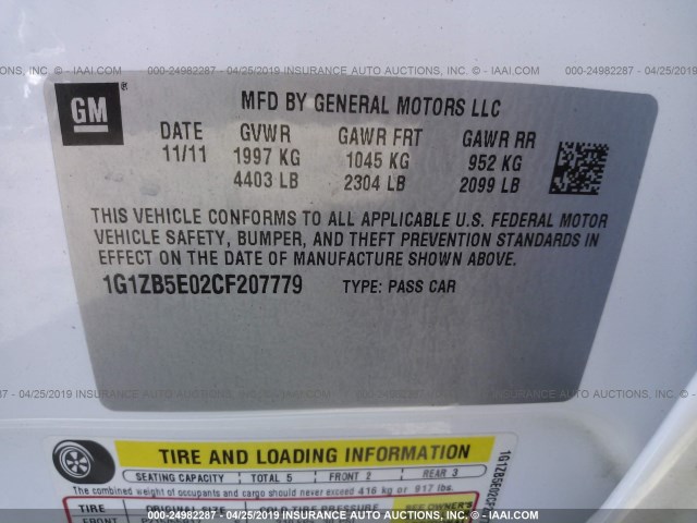 1G1ZB5E02CF207779 - 2012 CHEVROLET MALIBU LS WHITE photo 9