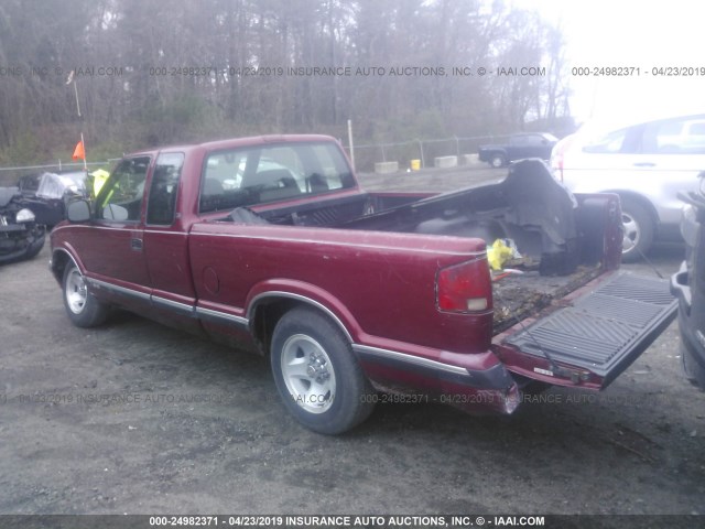 1GCCS1949VK106977 - 1997 CHEVROLET S TRUCK S10 RED photo 3