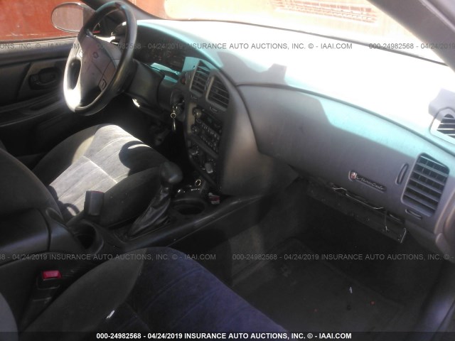 2G1WW12E749193985 - 2004 CHEVROLET MONTE CARLO LS 黑色 照片 5