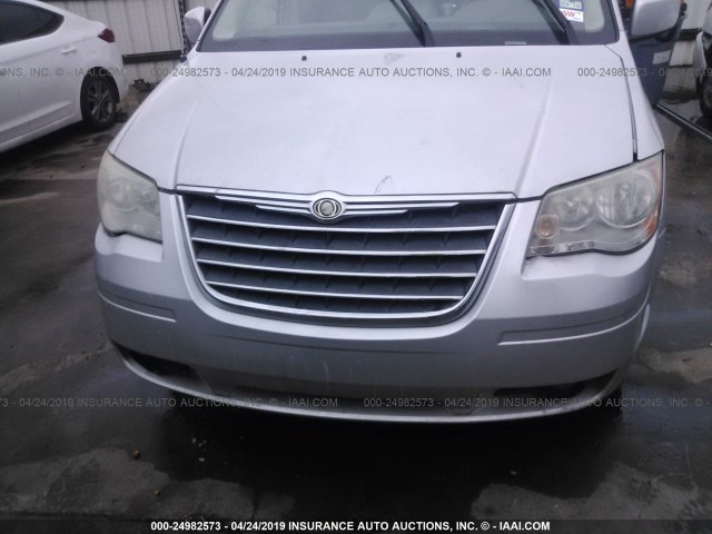 2A4RR5DX1AR239916 - 2010 CHRYSLER TOWN & COUNTRY TOURING SILVER photo 6