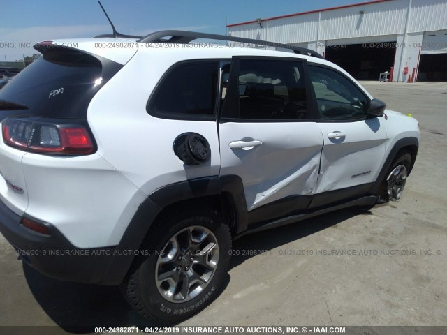 1C4PJMBX1KD301739 - 2019 JEEP CHEROKEE TRAILHAWK WHITE photo 6