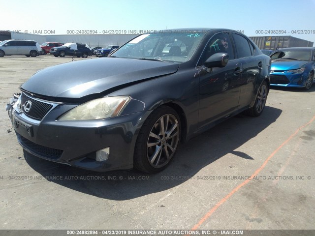 JTHBK262885082242 - 2008 LEXUS IS 250 GRAY photo 2