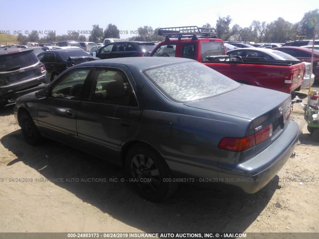 JT2BG22K010576888 - 2001 TOYOTA CAMRY CE/LE/XLE GREEN photo 3