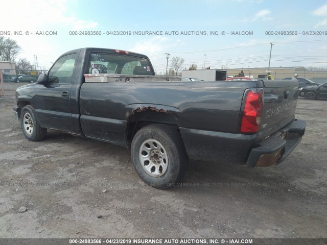 1GCEC14Z45Z278088 - 2005 CHEVROLET SILVERADO C1500 GRAY photo 3