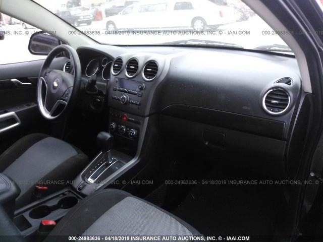 3GNAL2EKXES509876 - 2014 CHEVROLET CAPTIVA LS შავი ფოტო 5
