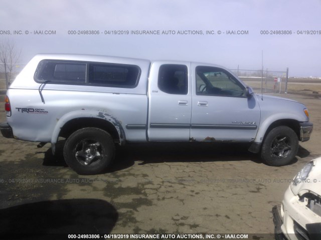 5TBBT4413YS098923 - 2000 TOYOTA TUNDRA ACCESS CAB/ACCESS CAB SR5 SILVER photo 6