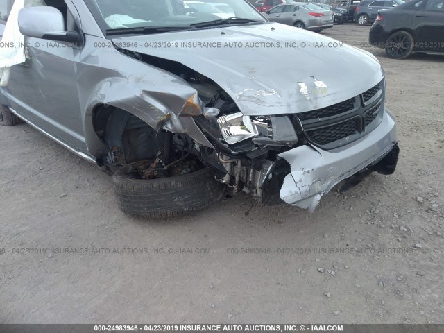 3C4PDDGG0JT430659 - 2018 DODGE JOURNEY CROSSROAD GRAY photo 6