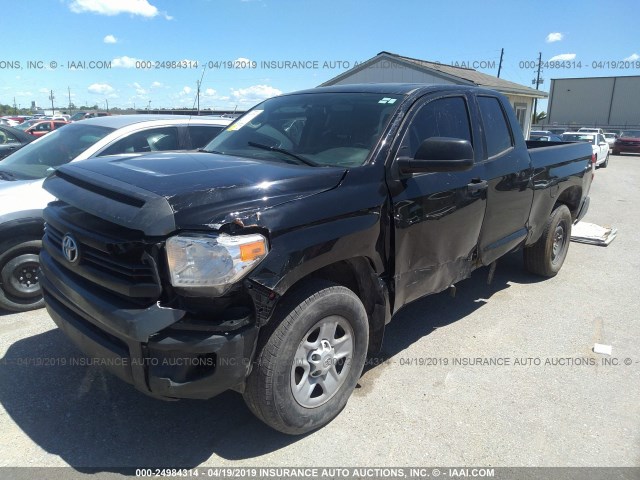 5TFRM5F11HX117713 - 2017 TOYOTA TUNDRA DOUBLE CAB SR/SR5 BLACK photo 2