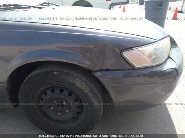 4T1BG22K5XU910868 - 1999 TOYOTA CAMRY CE/LE/XLE GRAY photo 6