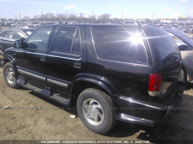 1GNDT13W1Y2295678 - 2000 CHEVROLET BLAZER BLACK photo 3