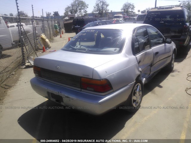 1NXAE09BXRZ201612 - 1994 TOYOTA COROLLA LE/DX GRAY photo 4