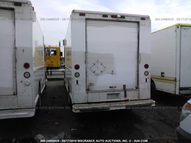 4UZA4FF48WC932908 - 1998 FREIGHTLINER CHASSIS M LINE WALK-IN VAN Unknown photo 3