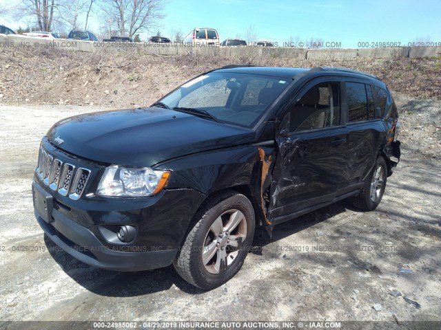 1C4NJDEB6DD207785 - 2013 JEEP COMPASS LATITUDE GREEN photo 2