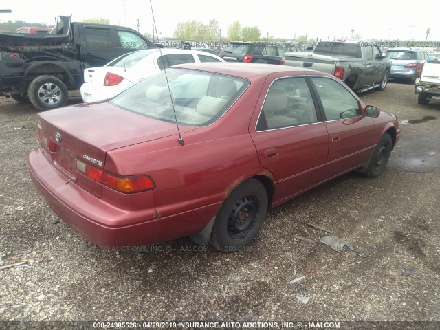 4T1BG22K4VU003932 - 1997 TOYOTA CAMRY CE/LE/XLE RED photo 4