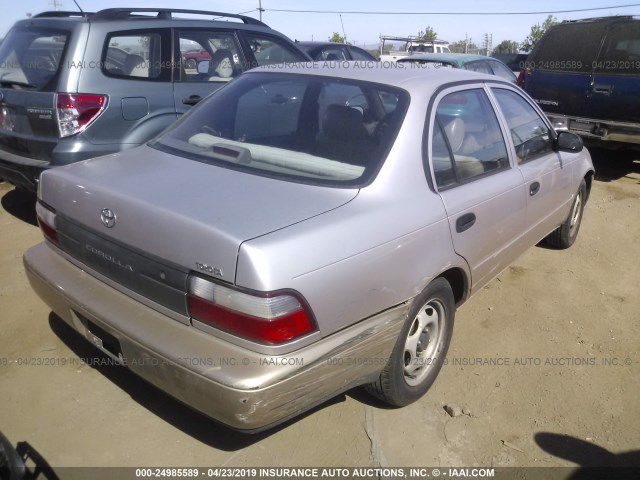 1NXBA02E3VZ595663 - 1997 TOYOTA COROLLA CE SILVER photo 4