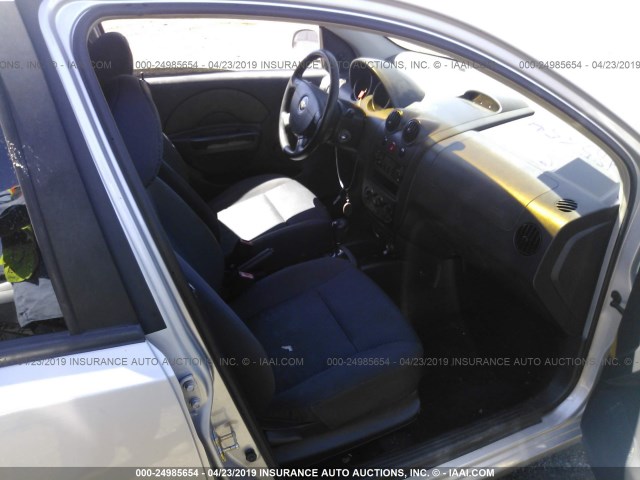 KL1TD566X6B564463 - 2006 CHEVROLET AVEO LS GRAY photo 5