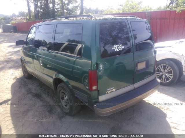 1GNDM19W71B103917 - 2001 CHEVROLET ASTRO GREEN photo 3