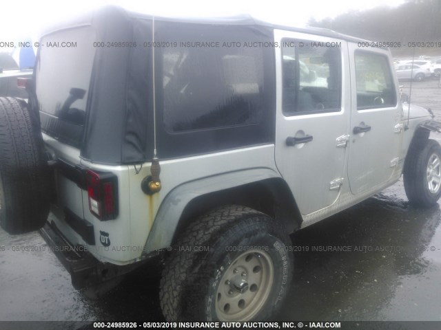 1J4GA39188L568199 - 2008 JEEP WRANGLER UNLIMITE X SILVER photo 4