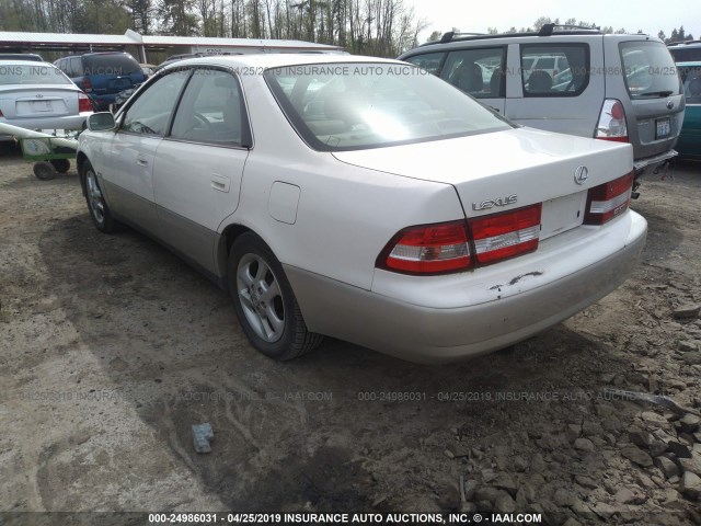 JT8BF28GXY5075127 - 2000 LEXUS ES 300 WHITE photo 3