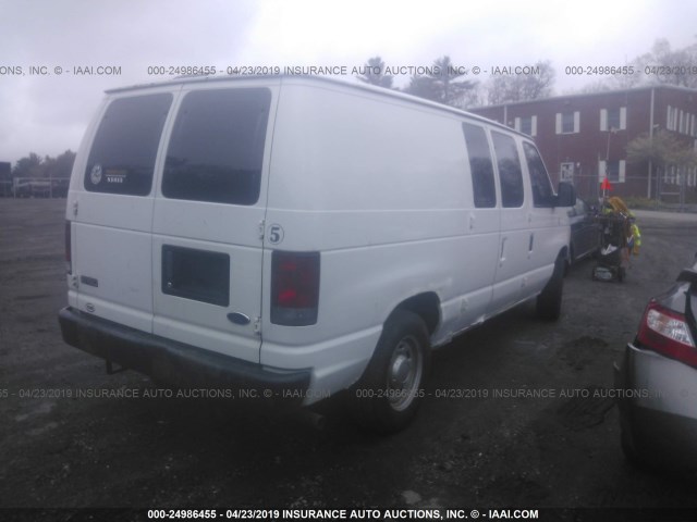 1FTRE14W74HA44677 - 2004 FORD ECONOLINE E150 VAN WHITE photo 4