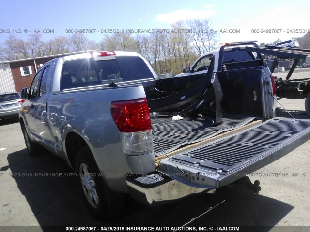 5TFUM5F19AX007430 - 2010 TOYOTA TUNDRA DOUBLE CAB SR5 SILVER photo 3