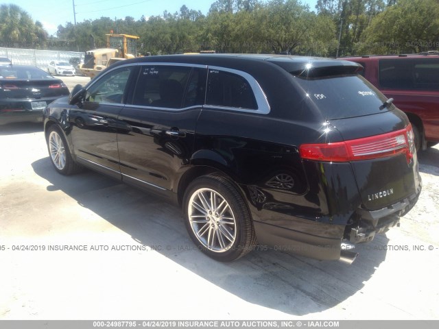 2LMHJ5AT8KBL01980 - 2019 LINCOLN MKT BLACK photo 3