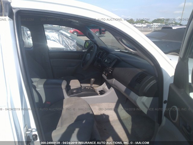 5TETX22N08Z571433 - 2008 TOYOTA TACOMA ACCESS CAB თეთრი ფოტო 5