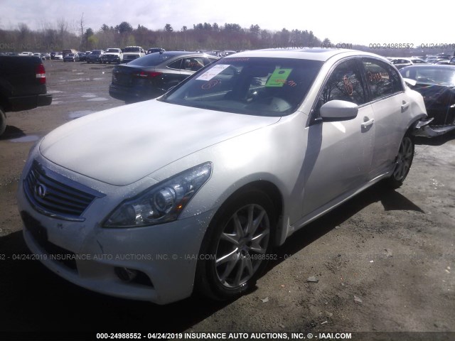 JN1CV6AR5DM753684 - 2013 INFINITI G37 WHITE photo 2