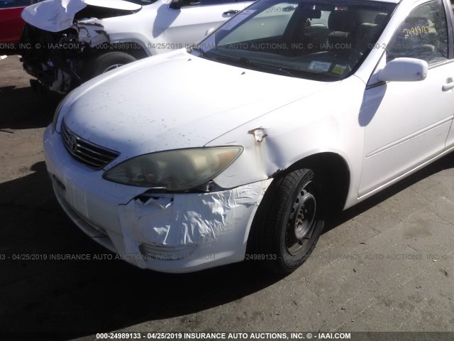 4T1BE32K55U428751 - 2005 TOYOTA CAMRY LE/XLE/SE WHITE photo 6