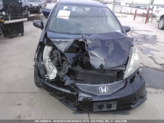 JHMGE8H26AC021017 - 2010 HONDA FIT BLACK photo 6