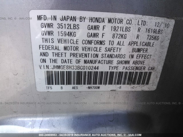 JHMGE8H33BC010244 - 2011 HONDA FIT SILVER photo 9