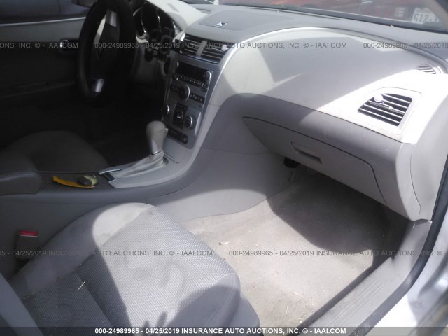 1G1ZA5EU3BF368565 - 2011 CHEVROLET MALIBU LS SILVER photo 5