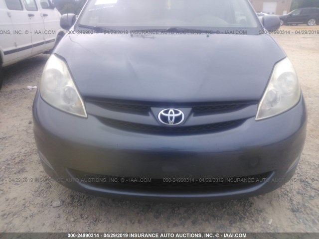 5TDZK22C78S114137 - 2008 TOYOTA SIENNA XLE/XLE LIMITED GRAY photo 6