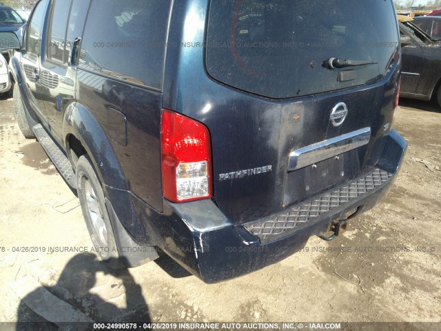 5N1AR18W86C611812 - 2006 NISSAN PATHFINDER LE/SE/XE BLUE photo 6