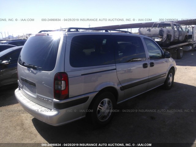 1GNDX03E4YD271823 - 2000 CHEVROLET VENTURE SILVER photo 4