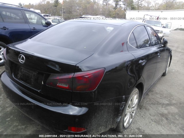 JTHCK262065000134 - 2006 LEXUS IS 250 BLACK photo 4