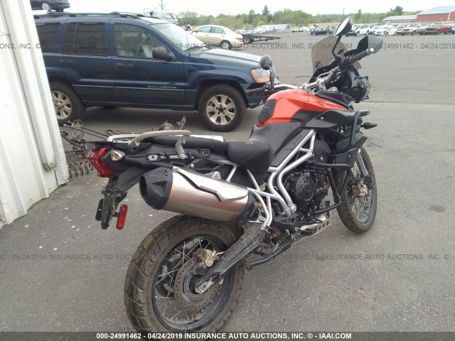 SMTE06BF1BJ497178 - 2011 TRIUMPH MOTORCYCLE TIGER 800XC ABS RED photo 4