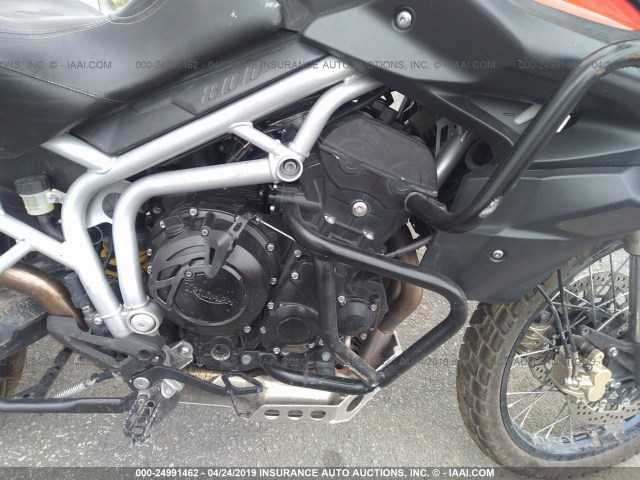 SMTE06BF1BJ497178 - 2011 TRIUMPH MOTORCYCLE TIGER 800XC ABS RED photo 8