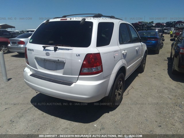 KNDJD733X55477438 - 2005 KIA SORENTO EX/LX WHITE photo 4