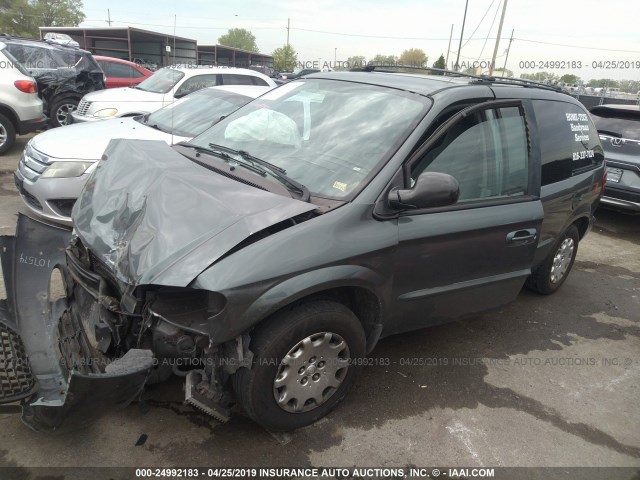 1C4GP45R44B570652 - 2004 CHRYSLER TOWN & COUNTRY  GREEN photo 2