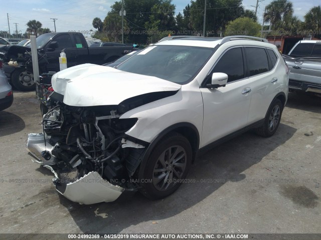 5N1AT2MT3FC914242 - 2015 NISSAN ROGUE S/SL/SV WHITE photo 2