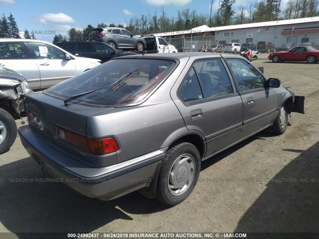 JH4DA1859KS004042 - 1989 ACURA INTEGRA LS SILVER photo 4