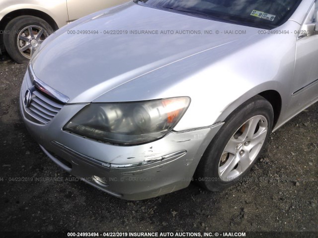 JH4KB16555C001726 - 2005 ACURA RL SILVER photo 6