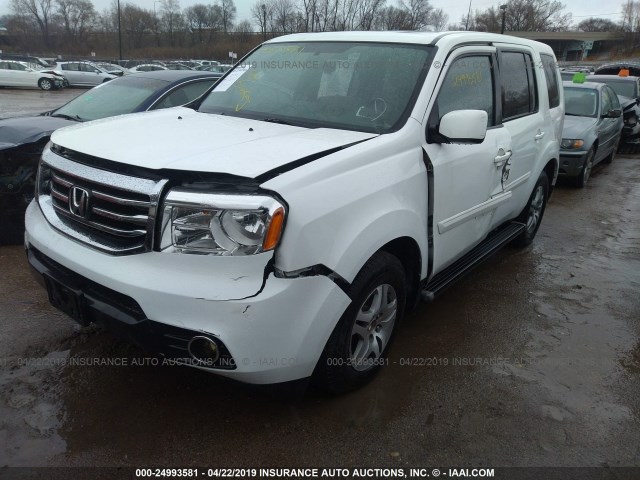 5FNYF4H38FB059217 - 2015 HONDA PILOT SE WHITE photo 2