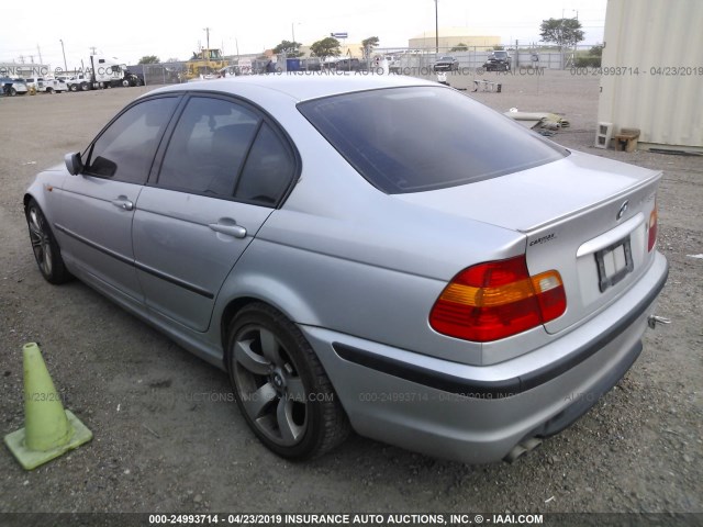 WBAEV53455KM38945 - 2005 BMW 330 I SILVER photo 3