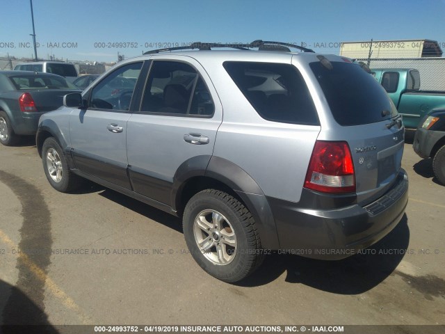 KNDJC733345283870 - 2004 KIA SORENTO EX/LX SILVER photo 3